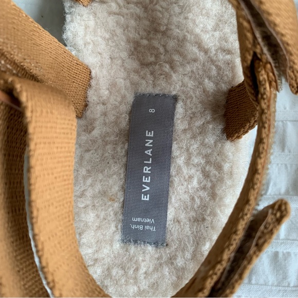 Everlane The ReNew Teddy Sport Sandal size 8, brown/cream - Picture 2 of 7